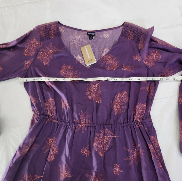 Patagonia Size Medium Shallow Moon Dress Labrador Tea Plum Floral - Picture 5 of 11